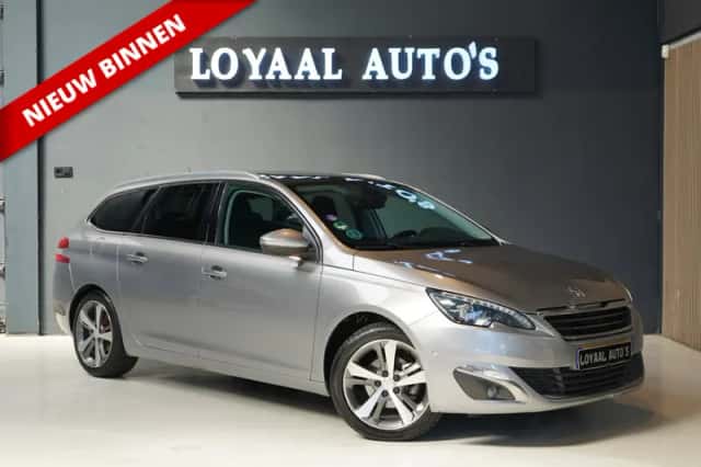 Peugeot 308 (2015) thumbnail 1