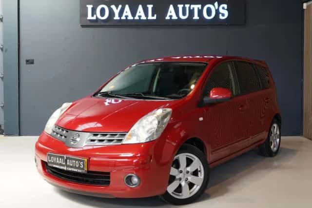 Nissan Note (2008) thumbnail 4