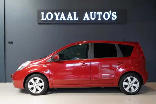 Nissan Note (2008) thumbnail 5