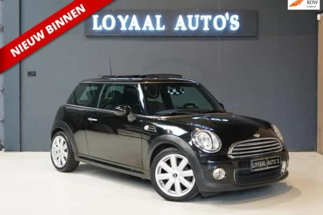 MINI One (2011) thumbnail 1