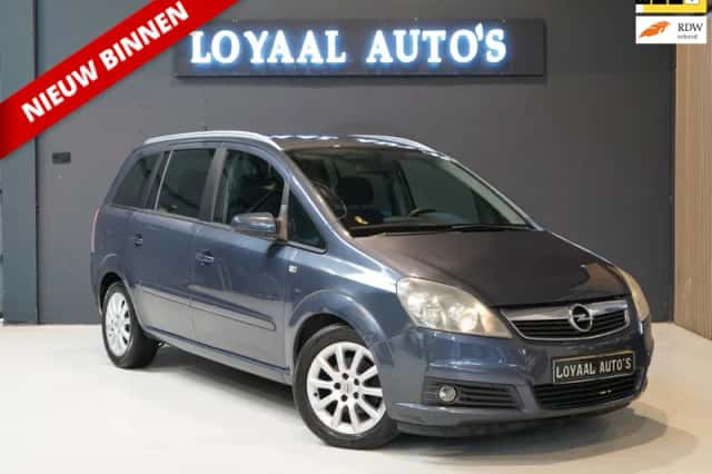 Opel Zafira (2007) thumbnail 1