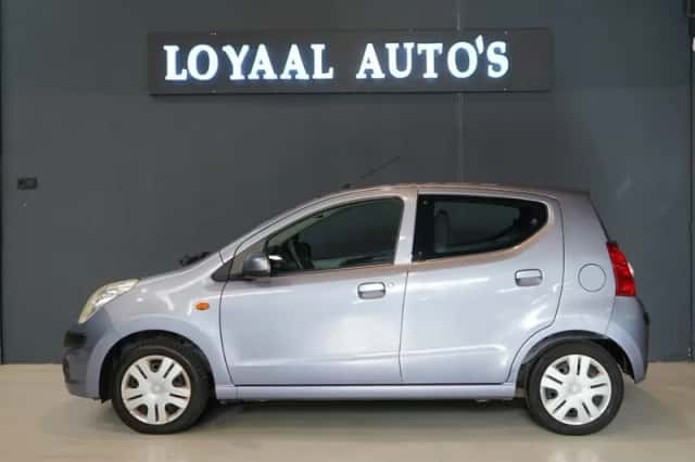 Nissan Pixo (2010) thumbnail 5