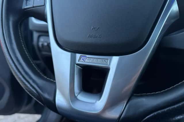 Volvo V40 (2014) thumbnail 11
