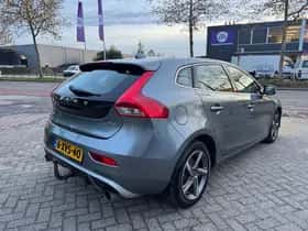 Volvo V40 (2014) thumbnail 4