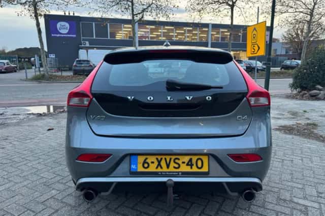 Volvo V40 (2014) thumbnail 6