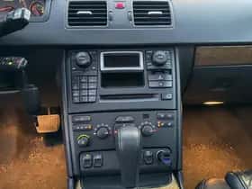 Volvo XC90 (2004) thumbnail 14