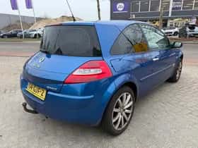 Renault Mégane (2008) thumbnail 4