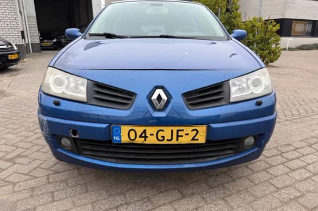 Renault Mégane (2008) thumbnail 5