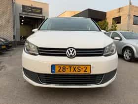 Volkswagen Touran (2012) thumbnail 5