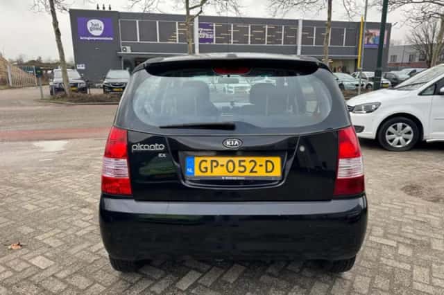 Kia Picanto (2007) thumbnail 6