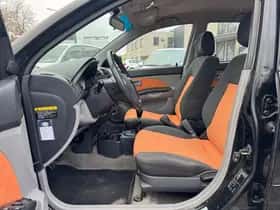 Kia Picanto (2007) thumbnail 8