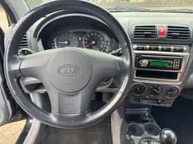 Kia Picanto (2007) thumbnail 10