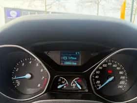 Ford Focus (2012) thumbnail 14