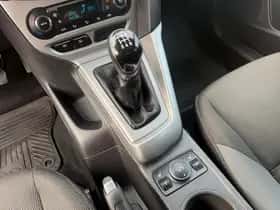 Ford Focus (2012) thumbnail 15