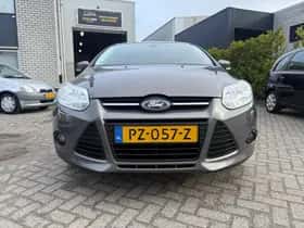 Ford Focus (2012) thumbnail 5