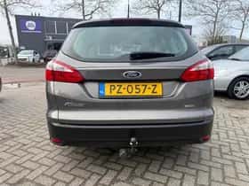 Ford Focus (2012) thumbnail 6
