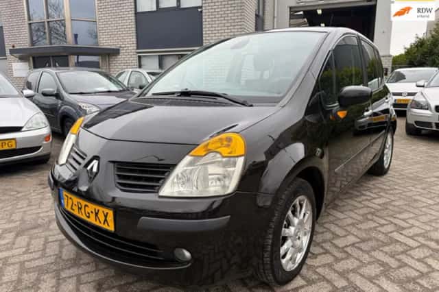 Renault Modus (2005) thumbnail 1