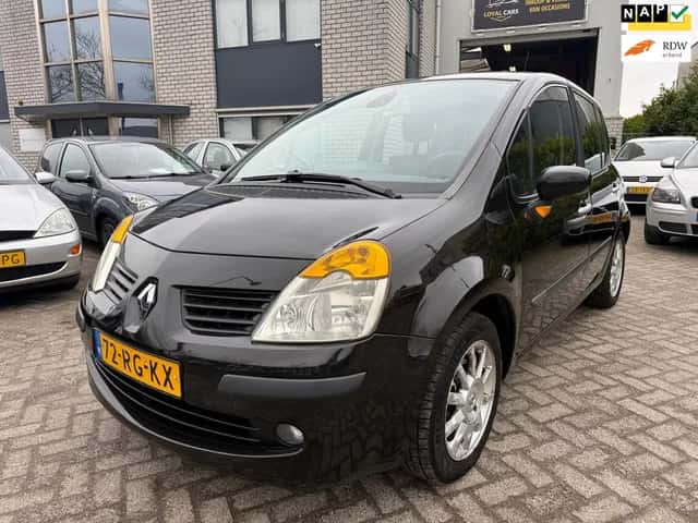 Renault Modus (2005) — foto 1