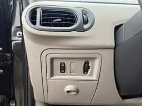 Renault Modus (2005) thumbnail 11
