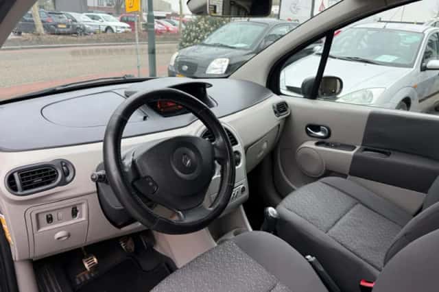 Renault Modus (2005) thumbnail 12
