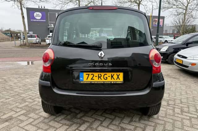Renault Modus (2005) thumbnail 5