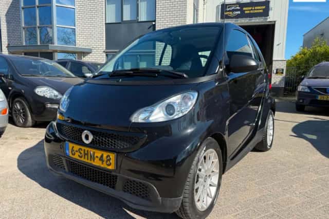 Smart Fortwo (2013) thumbnail 1