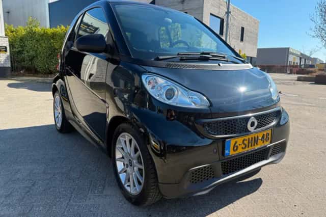 Smart Fortwo (2013) thumbnail 2