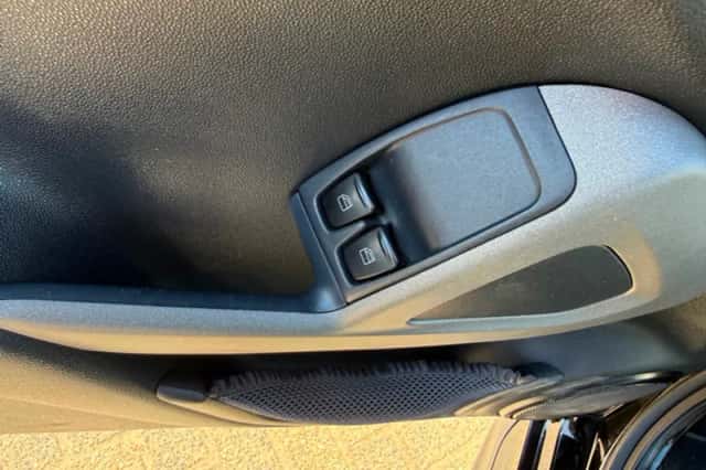 Smart Fortwo (2013) thumbnail 13