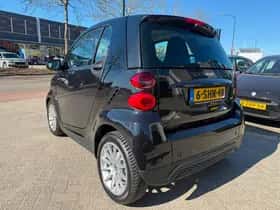 Smart Fortwo (2013) thumbnail 4