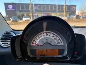 Smart Fortwo (2013) thumbnail 10