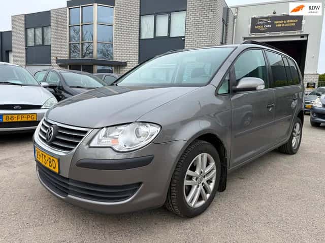 Volkswagen Touran (2007) — foto 1