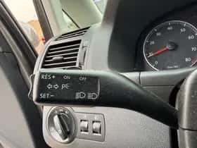 Volkswagen Touran (2007) thumbnail 14