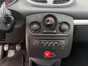 Renault Clio (2007) thumbnail 13