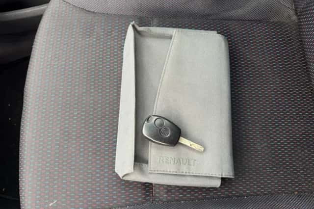 Renault Clio (2007) thumbnail 17