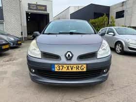 Renault Clio (2007) thumbnail 5