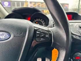 Ford Fiesta (2012) thumbnail 15