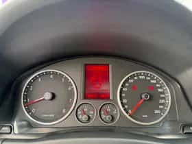 Volkswagen Tiguan (2009) thumbnail 15