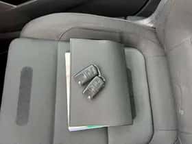 Volkswagen Tiguan (2009) thumbnail 24