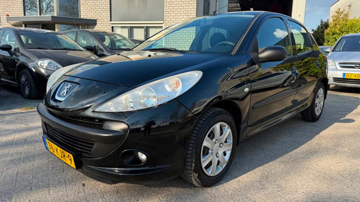 Peugeot 206 (2009) — foto 1