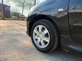 Peugeot 206 (2009) thumbnail 7