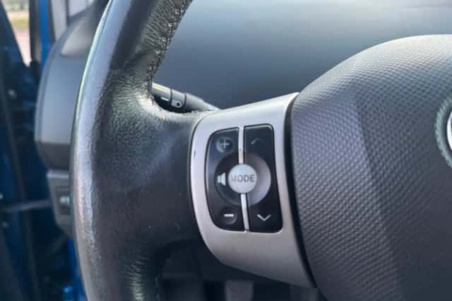 Toyota Yaris (2005) thumbnail 13