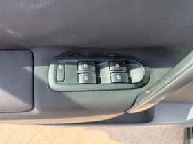 Renault Grand Scénic (2007) thumbnail 19