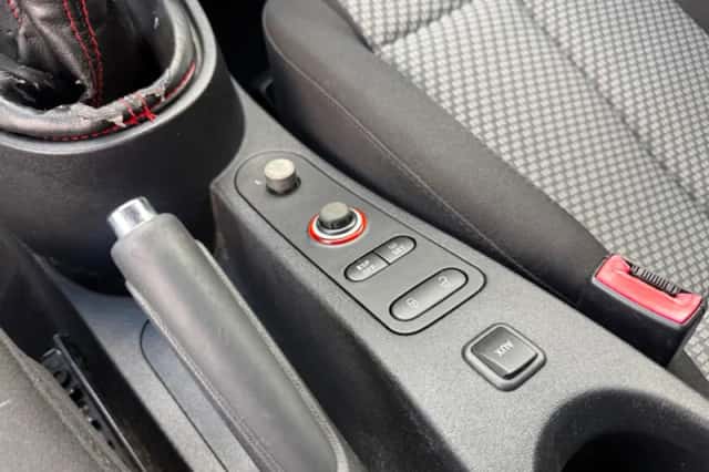 SEAT Leon (2009) thumbnail 15