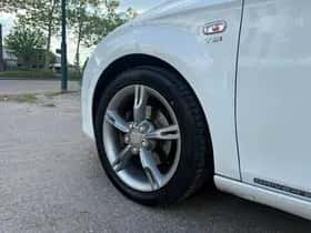 SEAT Leon (2009) thumbnail 7