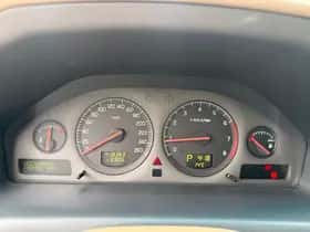 Volvo V70 (2001) thumbnail 12