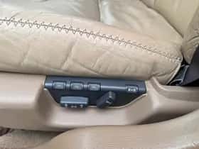 Volvo V70 (2001) thumbnail 19