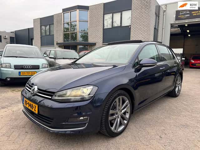 Volkswagen Golf (2015) — foto 1