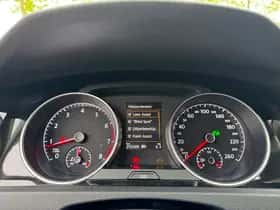 Volkswagen Golf (2015) thumbnail 17