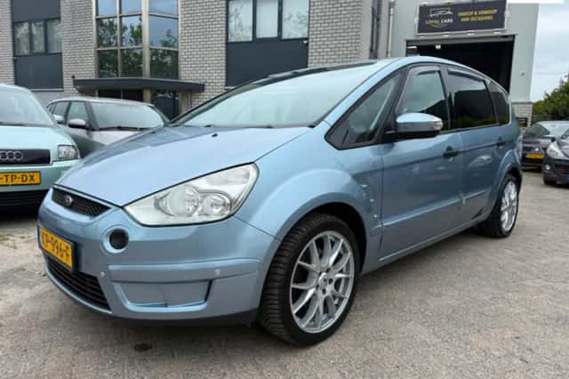 Ford S-Max (2007) thumbnail 1