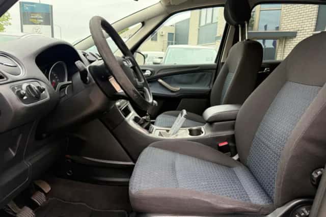 Ford S-Max (2007) thumbnail 11